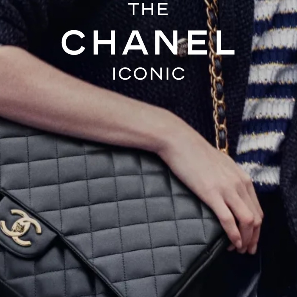 Chanel Vintage Camera Bag With Tassel